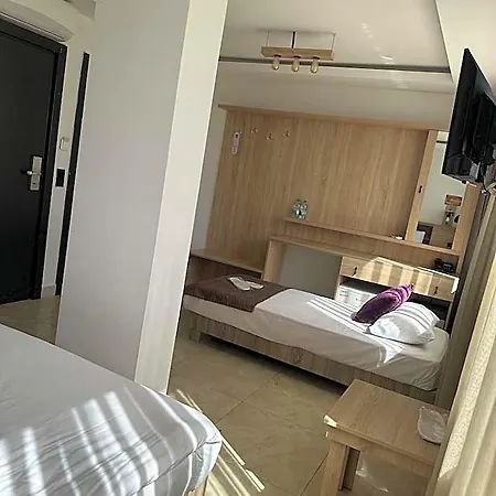 Hotel Beyond