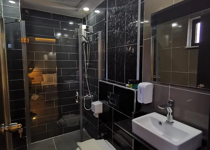 Hotell Beyond 2*